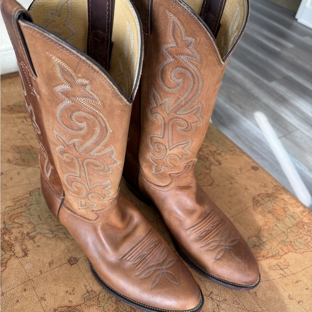 Justin Boots Tan Brown Embroidered Leather Western Boots